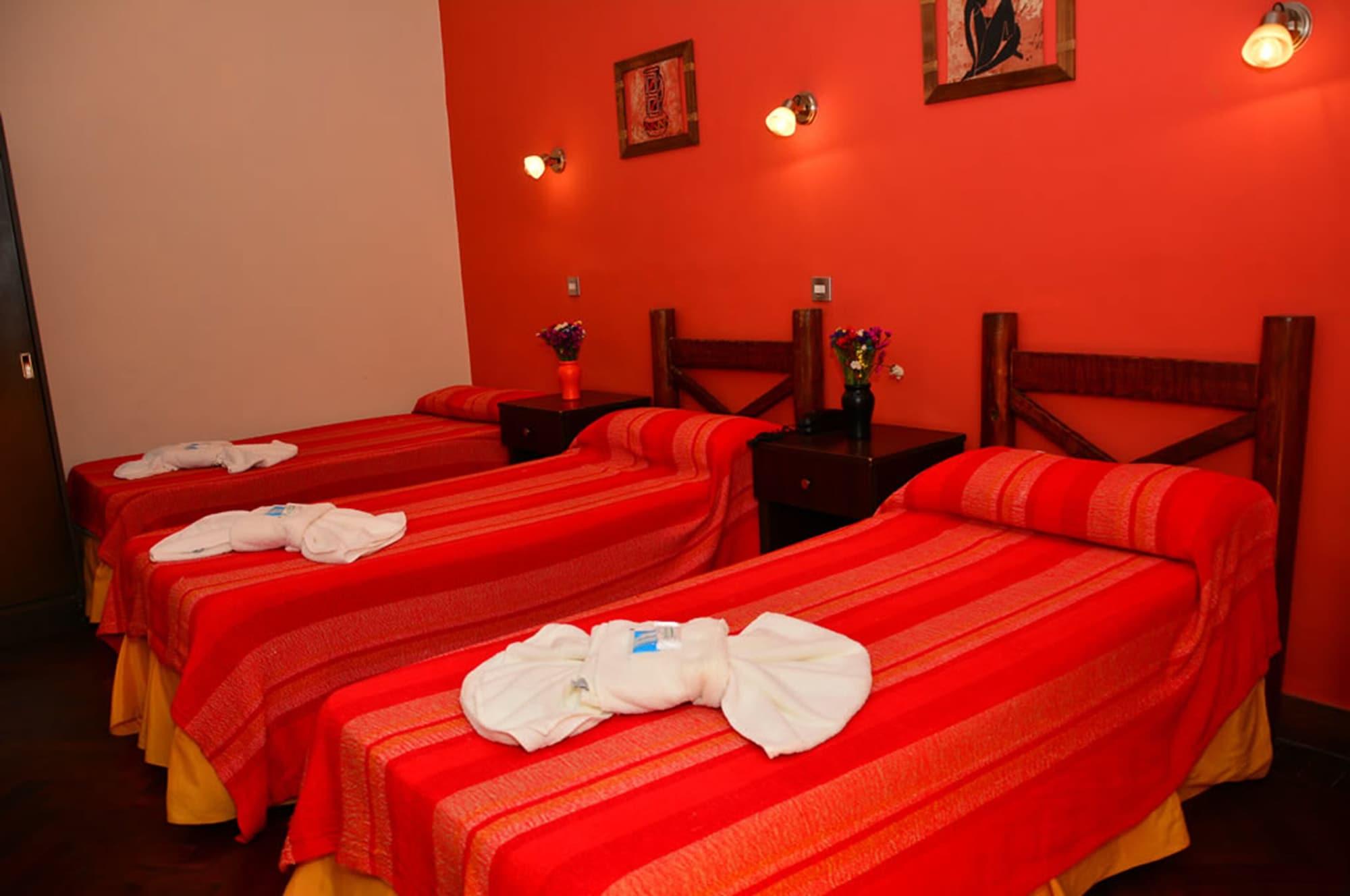 Hotel La Giralda Salta Buitenkant foto
