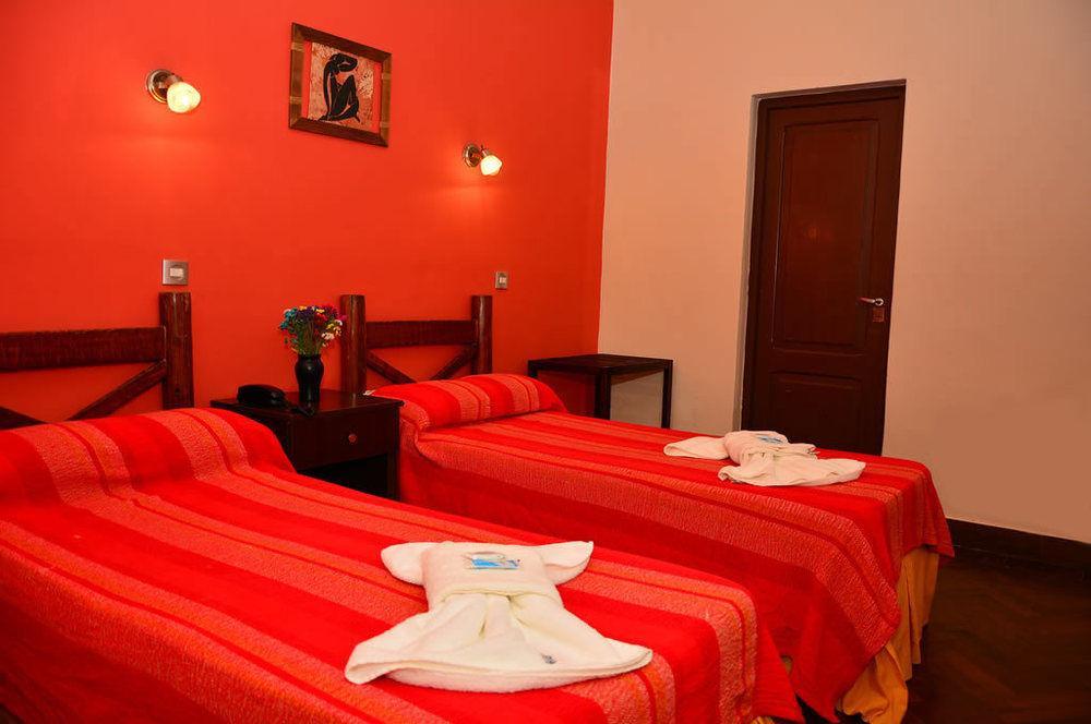 Hotel La Giralda Salta Buitenkant foto